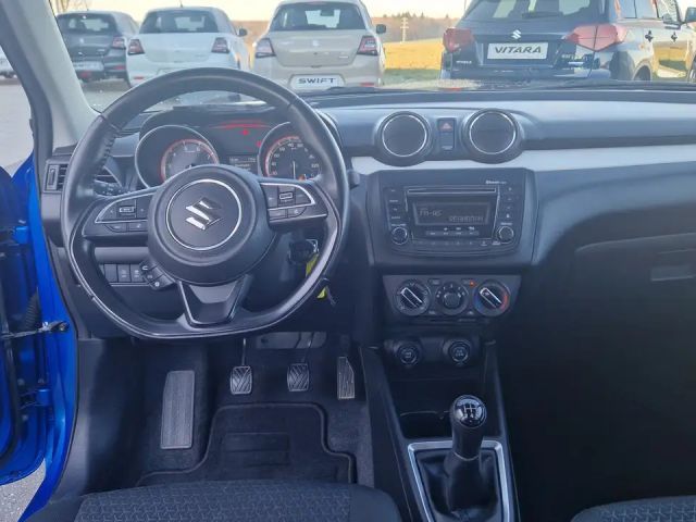 Suzuki Swift Club DualJet Hybrid