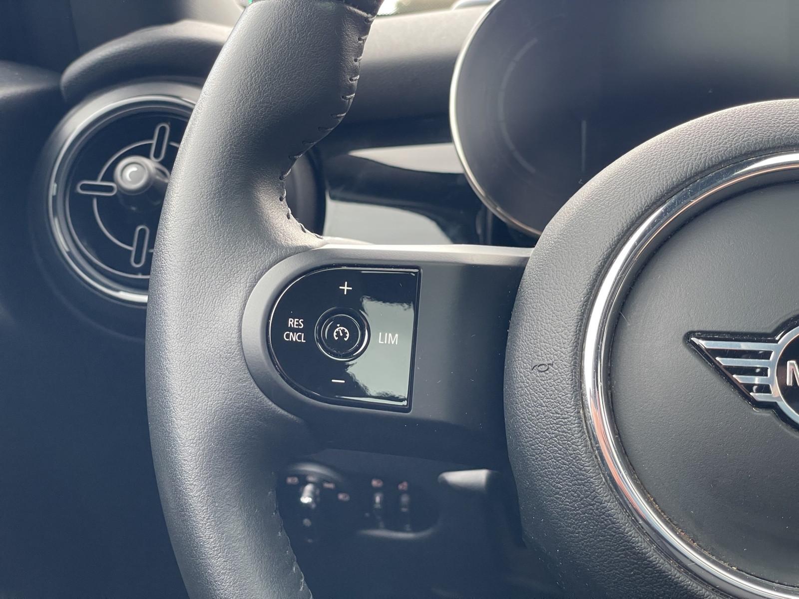 MINI Cooper lass.Trim Aut-HUD-Pano-Kam-LED-Leder-VC