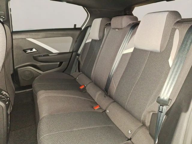 Opel Astra 1.2 Turbo Edition Turbo