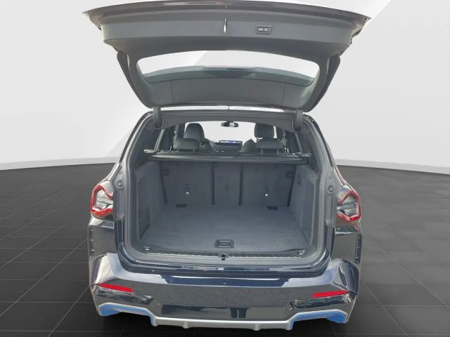 BMW iX3 Impressive M-Sport iX3