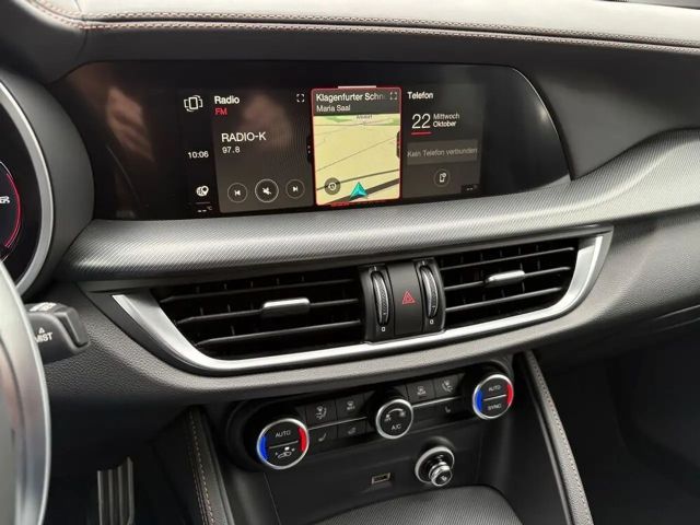 Alfa Romeo Stelvio AT8 Q4