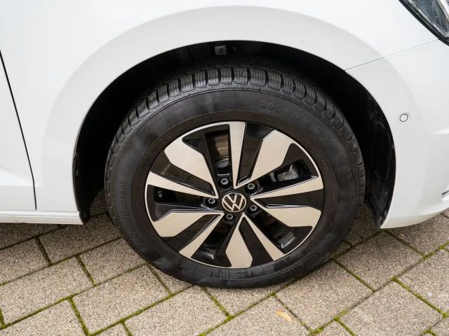 Volkswagen Touran 1.5 TSI DSG