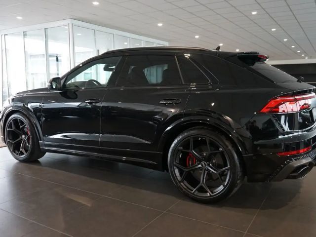 Audi RS Q8 Performance