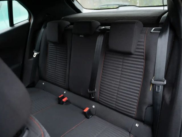 Peugeot 2008 Active Pack PureTech