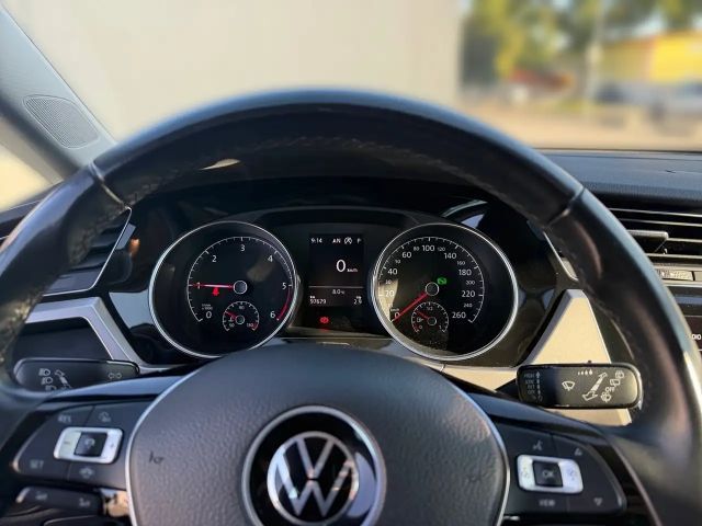 Volkswagen Touran Basis Start-Stopp