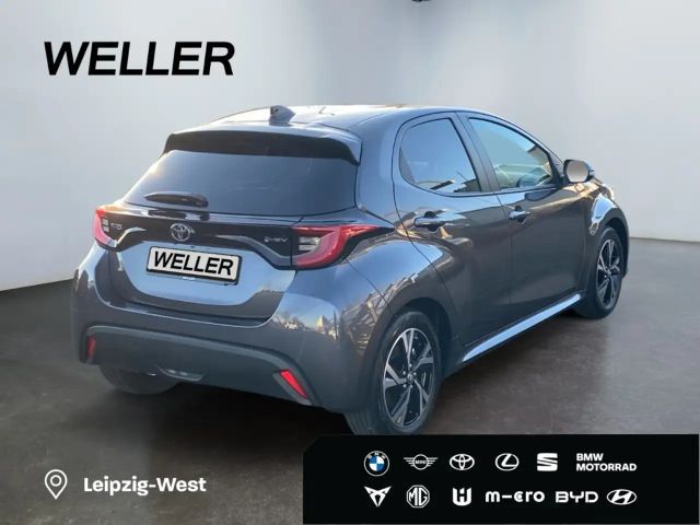 Toyota Yaris Hatchback Hybride VVT-i