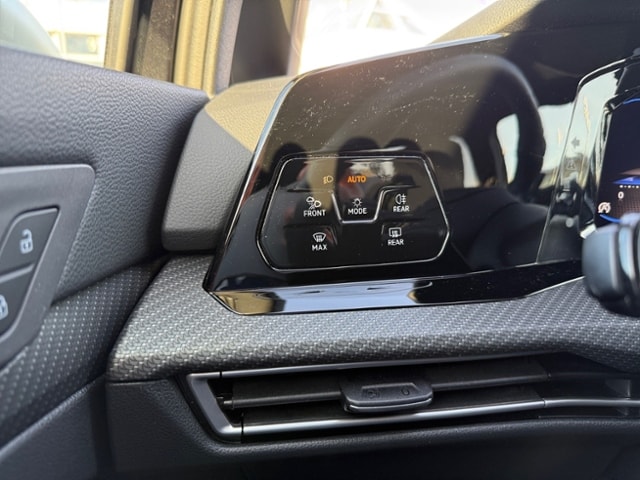 Volkswagen Golf 2.0 TSI Golf VIII