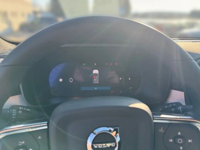 Volvo XC40 Dark Plus