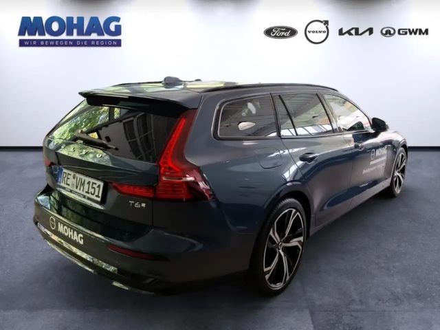 Volvo V60 AWD Dark Plus T6