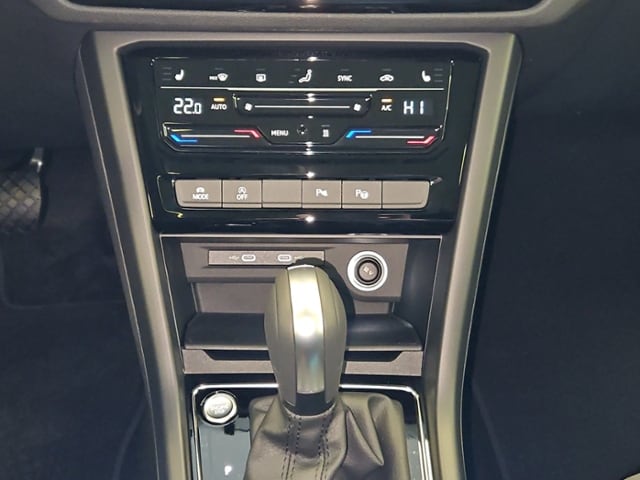 Volkswagen Touran 1.5 TSI Style