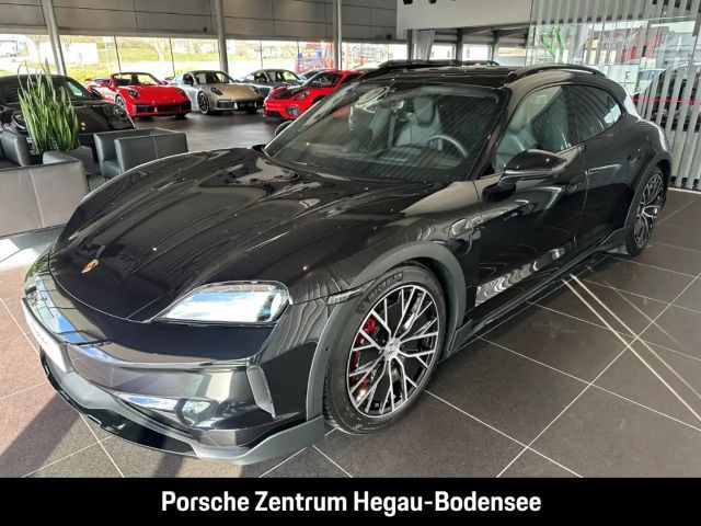Porsche Taycan 4S Cross Turismo