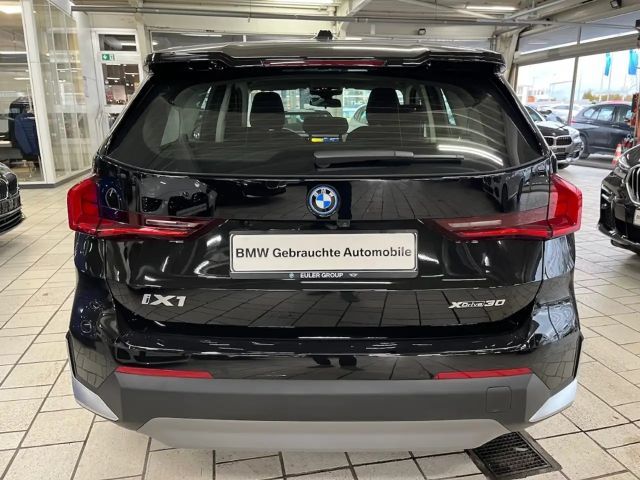 BMW iX1 xDrive