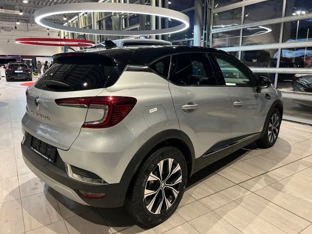 Renault Captur TCe 140 Techno
