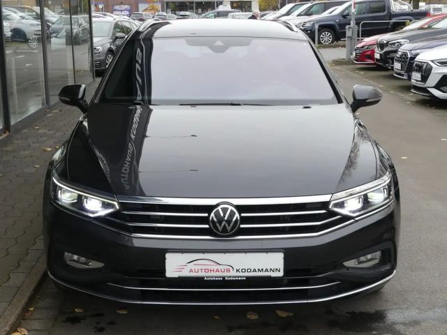 Volkswagen Passat Elegance Elegance Variant