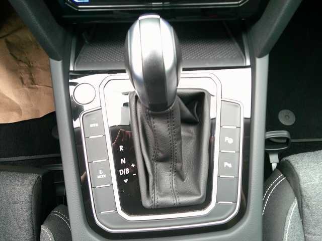 Volkswagen Passat GTE Variant