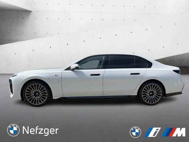 BMW 750 M-Sport Sedan xDrive