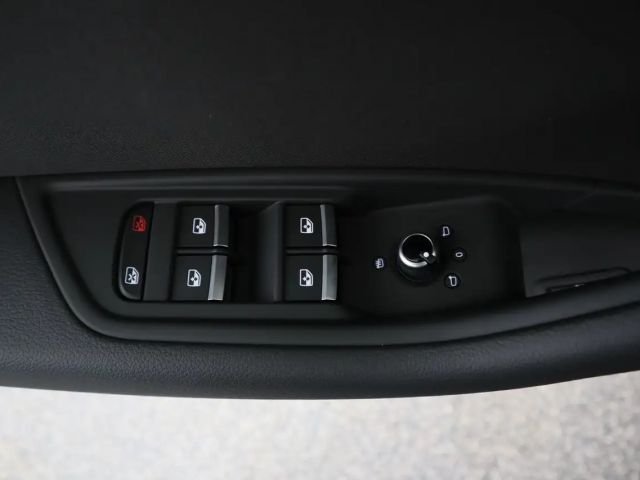 Audi A4 35 TFSI S-Line