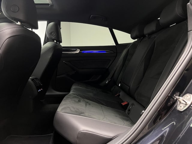 Volkswagen Arteon 2.0 TDI DSG R-Line