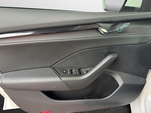 Skoda Octavia 2.0 TDI Ambition Clever Combi