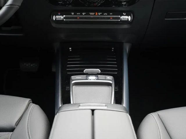 Mercedes-Benz GLA 200 Progressive