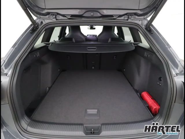 Volkswagen Golf 2.0 TDI DSG R-Line Variant