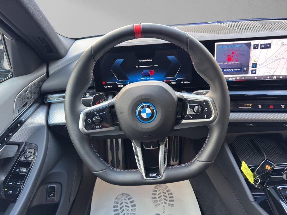 BMW i5 M60 Sedan xDrive