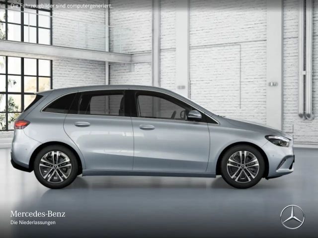 Mercedes-Benz B 220 4MATIC Progressive Sedan