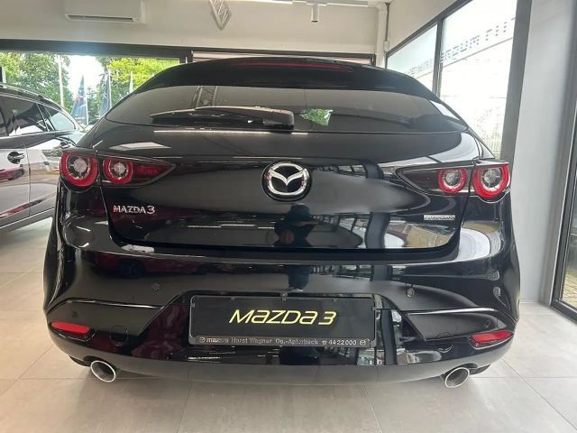 Mazda 3 Exclusive-line