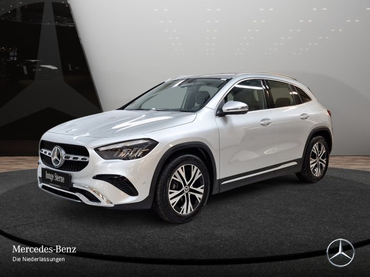 Mercedes-Benz GLA 180 Progressive
