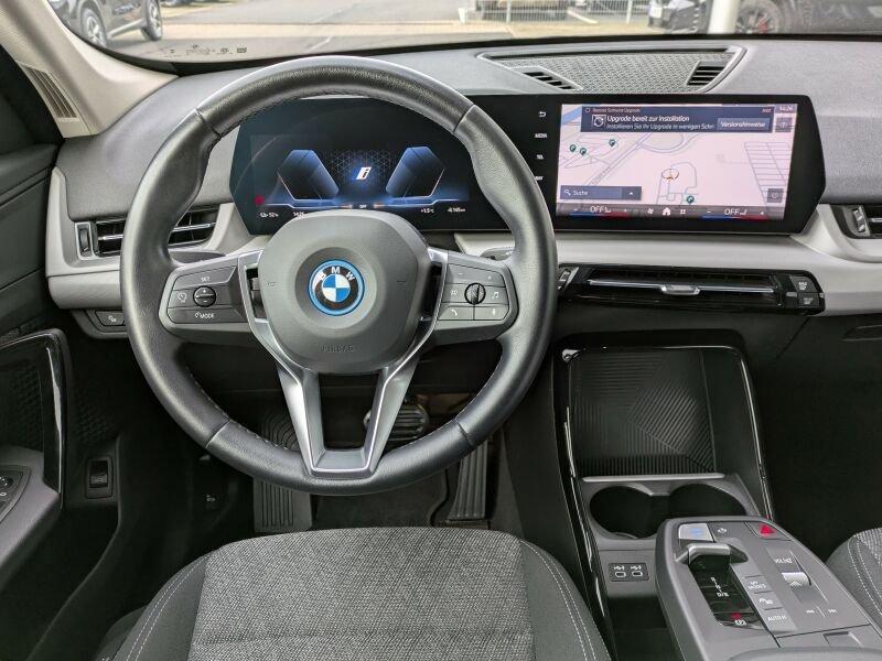 BMW iX1 xDrive30