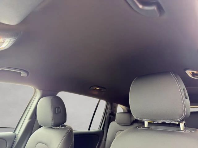 Mercedes-Benz GLB 200 GLB