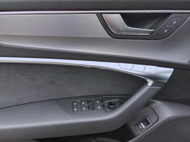 Audi S6 Avant Quattro