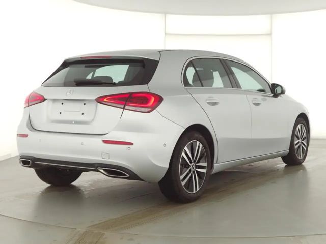 Mercedes-Benz A 200 Progressive