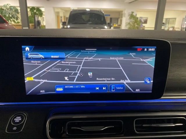 Mercedes-Benz V 300 AMG Line Extralang V 300 d