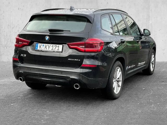 BMW X3 xDrive30e