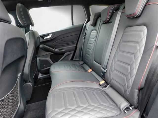 Ford Focus ST Line Wagon