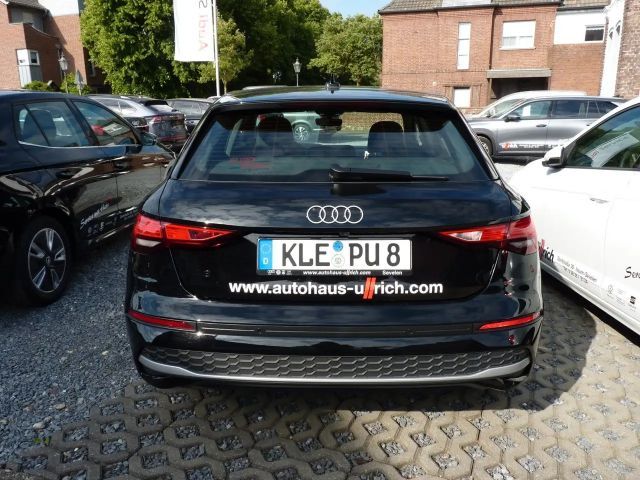 Audi A3 35 TFSI Sedan Sportback