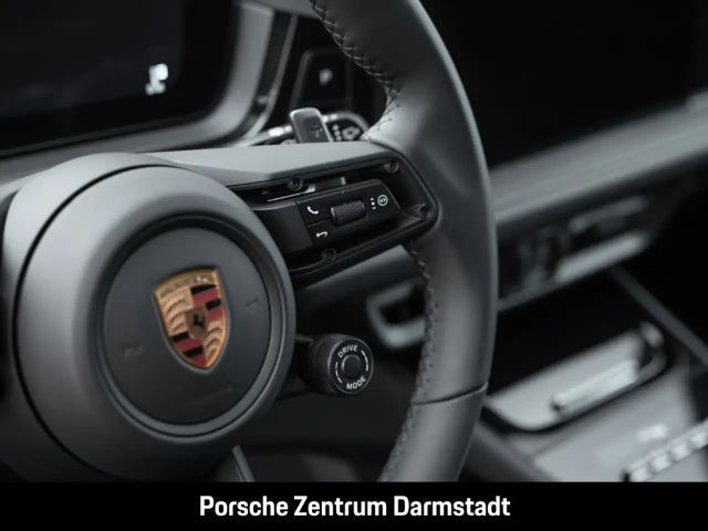 Porsche Cayenne Black Edition