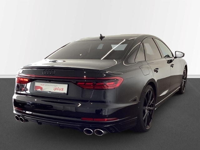 Audi S8 Quattro