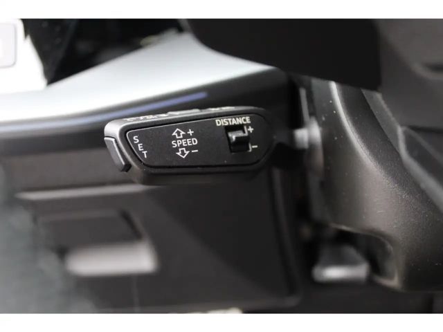 Audi RS3 Quattro S-Tronic Sedan Sportback