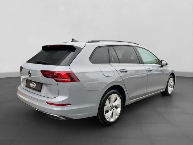 Volkswagen Golf 2.0 TDI DSG Style Variant