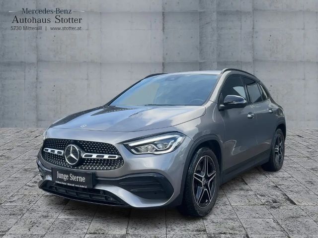 Mercedes-Benz GLA 250 4MATIC AMG Line