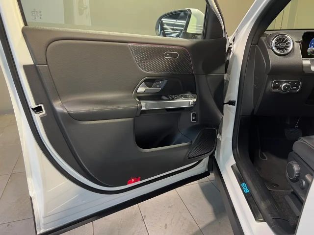 Mercedes-Benz EQB 300 4MATIC Progressive