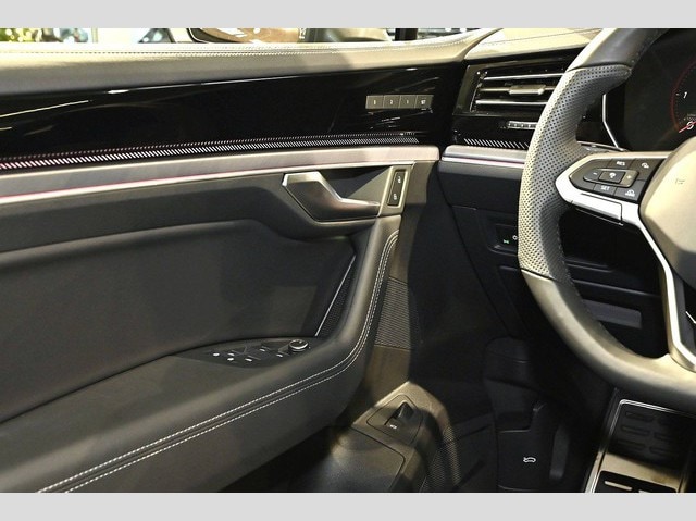 Volkswagen Touareg 3.0 V6 TDI R-Line