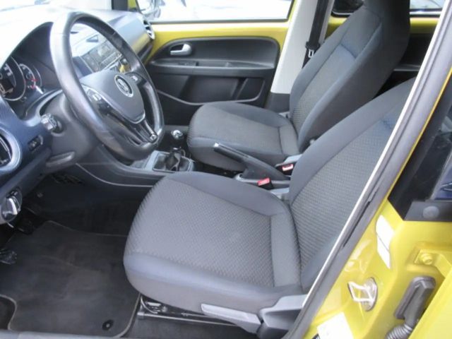 Volkswagen up! UNITED 1.0 NAVIV. KAMERA ALU PRIVACY APS SITZHEIZUNG CLIMATRONIC eFH ZV