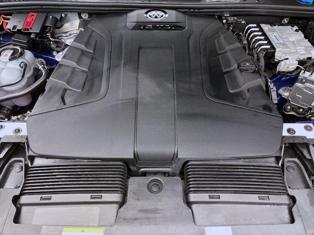 Volkswagen Touareg 3.0 V6 TDI IQ.Drive R-Line