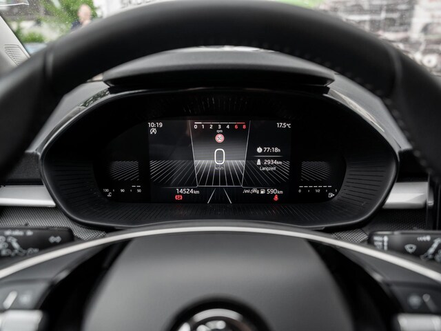 Skoda Fabia 1.0 MPI 5-GANG SpurH SoundSys