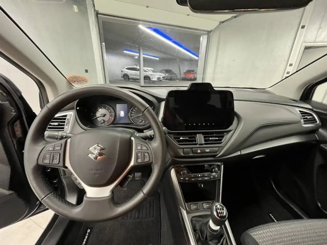 Suzuki S-Cross AllGrip Hybrid