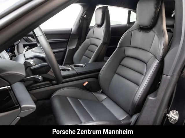 Porsche Taycan 4 Cross Turismo