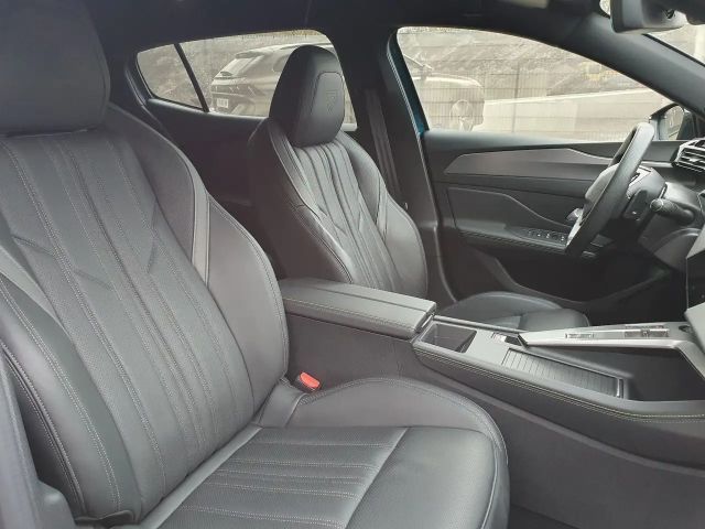 Peugeot 408 GT-Line Hybrid